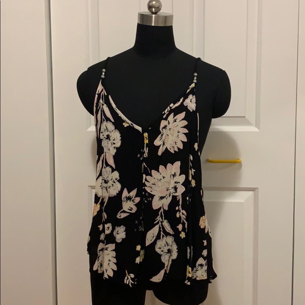 ⭐️3/$20⭐️ NWOT Ardene Summer Top